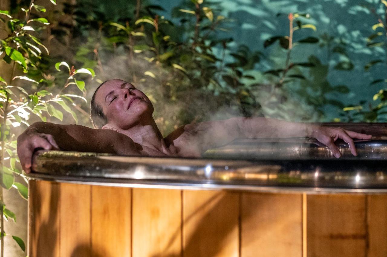 Escale Rochelaise, Gite Urbain Avec Spa Bain Nordique Et Sauna Tonneau 拉罗歇尔 外观 照片